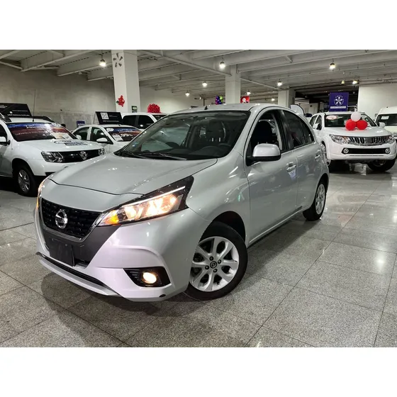Nissan March 1.6 Advance Mt