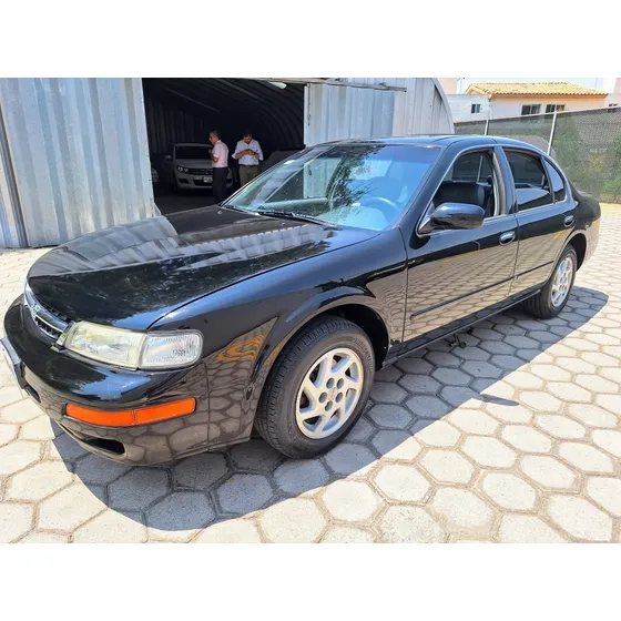 Nissan Maxima Gle-1 Sedan Piel Abs Qc At