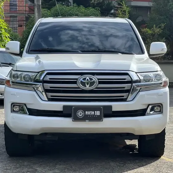Toyota Land Cruiser 2016 Sahara Land Cruiser Gxr 4.5 2016