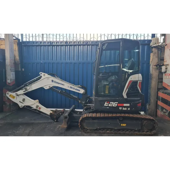 Mini Escavadeira Bobcat Mod. E26 Ano 2023 374.4h  Ar + Aço