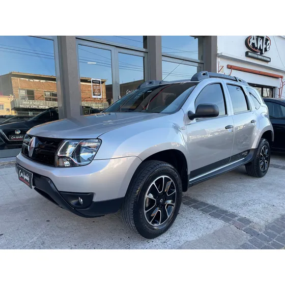 Renault Duster 2.0 4x2 Dakar 6mt