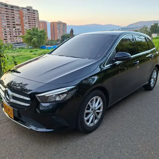 Mercedes-Benz Clase B 2020 B200 1.3t