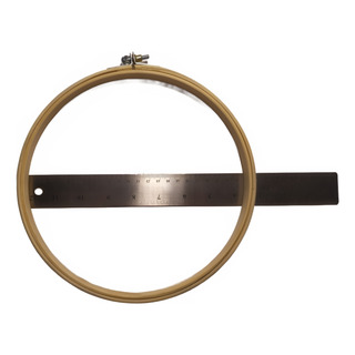 Aro De Madera Reforzado Circular Con Tornillo 15 Cms. Aro De Madera Reforzado Circular Con Tornillo 15 Cms.