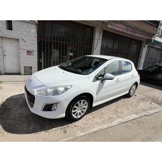 Peugeot 308 1.6 Hdi Con Pantalla Y Llantas