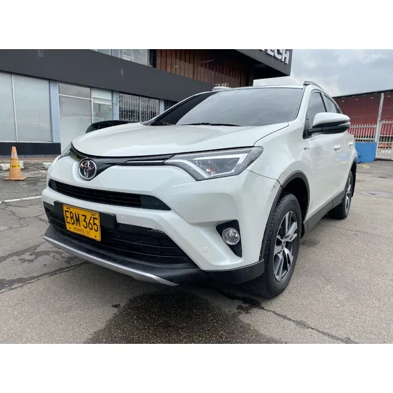 Toyota Rav4 2.0 Street