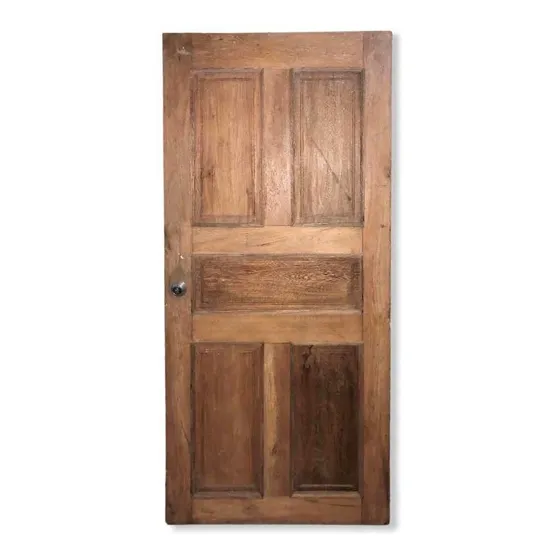 Puerta Principal De Madera Con Cerradura Y Llave