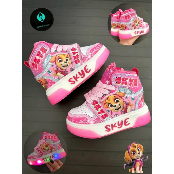Calzado Deportivo Para Niños Y Niñas. Variedad De Modelos