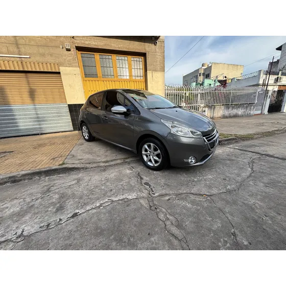 Peugeot 208 1.5 Allure