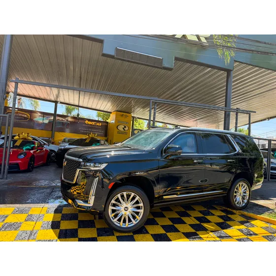 Cadillac Escalade 6.2 Platinum 4x4 At
