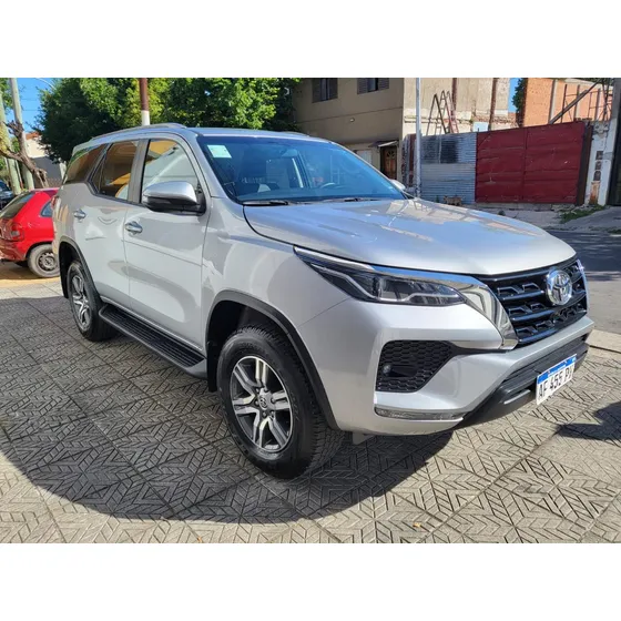 Toyota Sw4 2.8 Sr 204cv 4x4 7as At