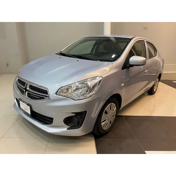 Dodge Attitude 1.2 Se At