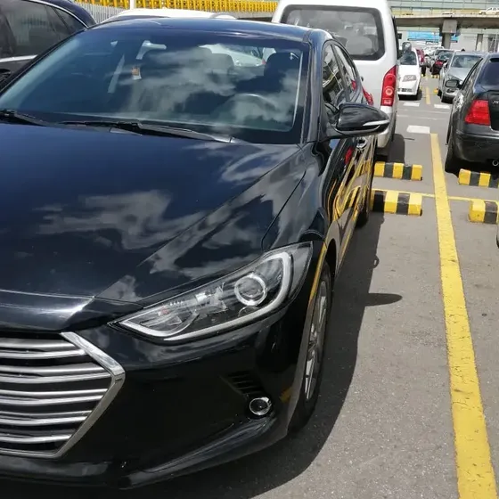 Hyundai Elantra 2017 1.6 Premium Nb