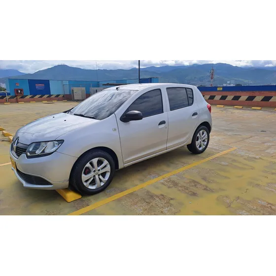 Renault Sandero 1.6 Expression 85 Hp