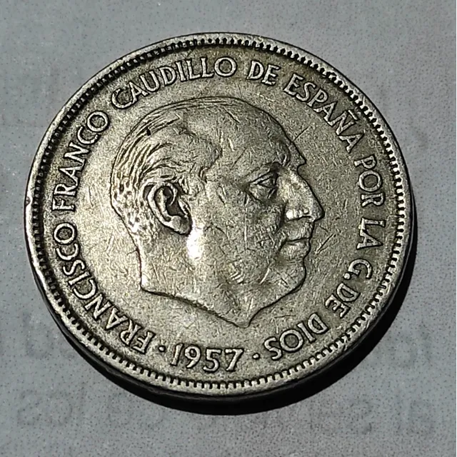 25 Pesetas España 1957 Moneda Franco Colección Buen Estado