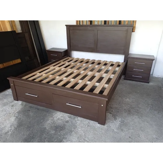 Cama Queen Gavetas En Frente