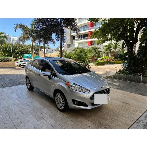 Ford Fiesta 1.6 Titanium Mt