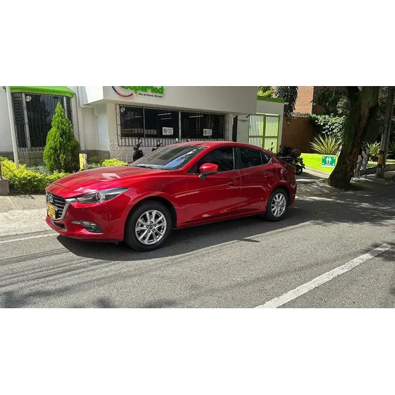 Mazda 3 2.0 Touring
