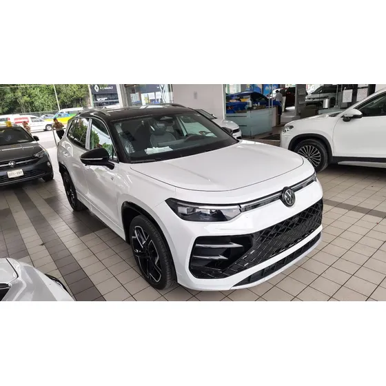 Volkswagen Tiguan 1.4 Tsi R-line Dsg7