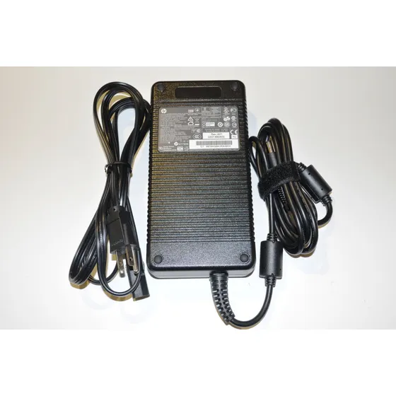Aptador Inversor Corriente Negro 230 W