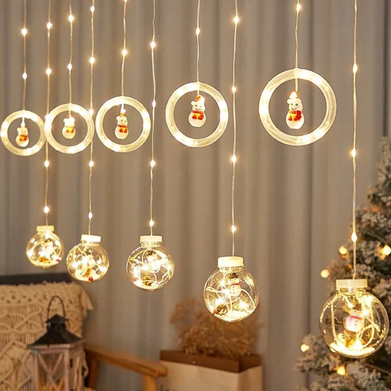 Luces de navidad y decorativas Pastelería CL Genérica aros/bolas 2.3m de largo 110V - cálida con cable transparente
