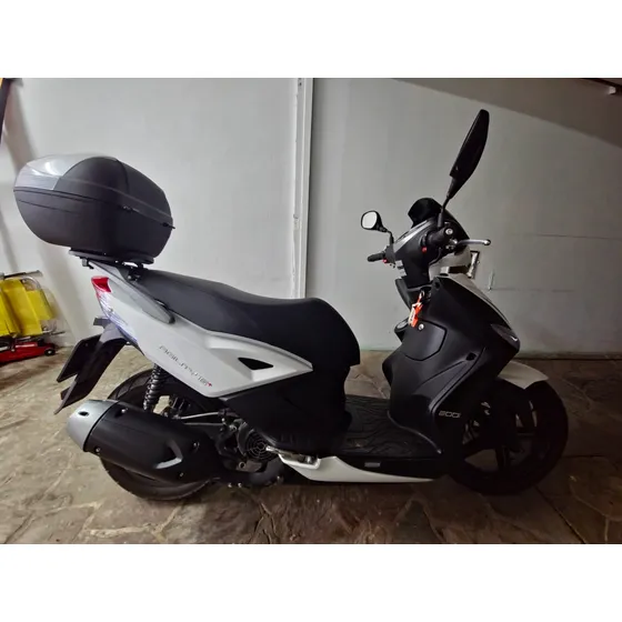 Kymco Agility 200 I Como Nueva