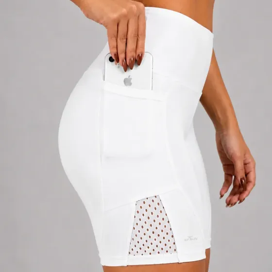 Short feminino com bolso e compressão