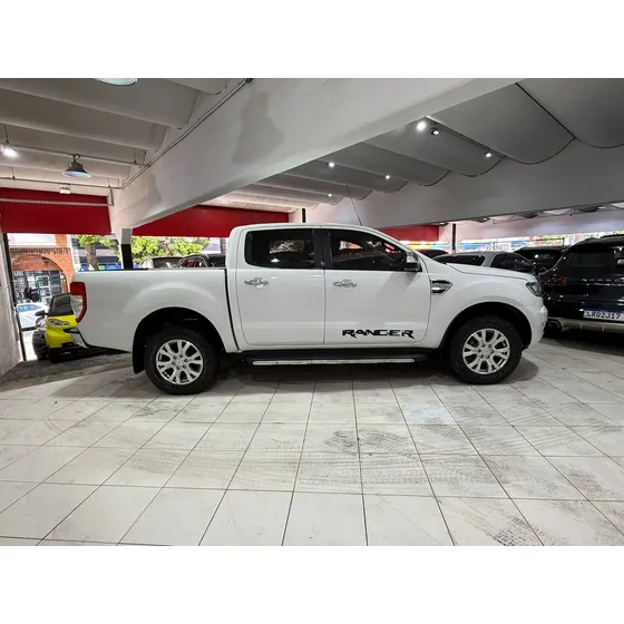 Ford Ranger 3.2 Xlt Cab. Dupla 4x4 Aut. 4p