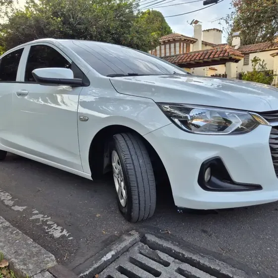 Chevrolet Onix 2022 1.0t Automática