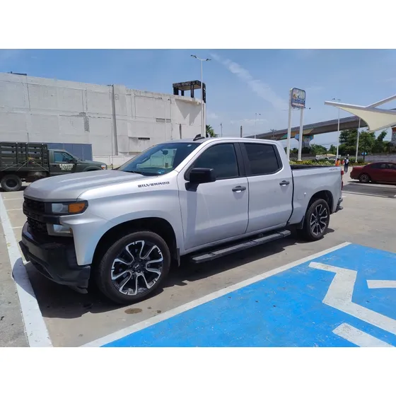 Chevrolet Silverado 4.3 Wt Cab Reg Mt 4x4