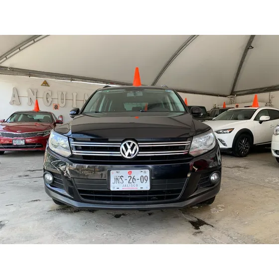 Volkswagen Tiguan 1.4 Wolfsburg Edition At