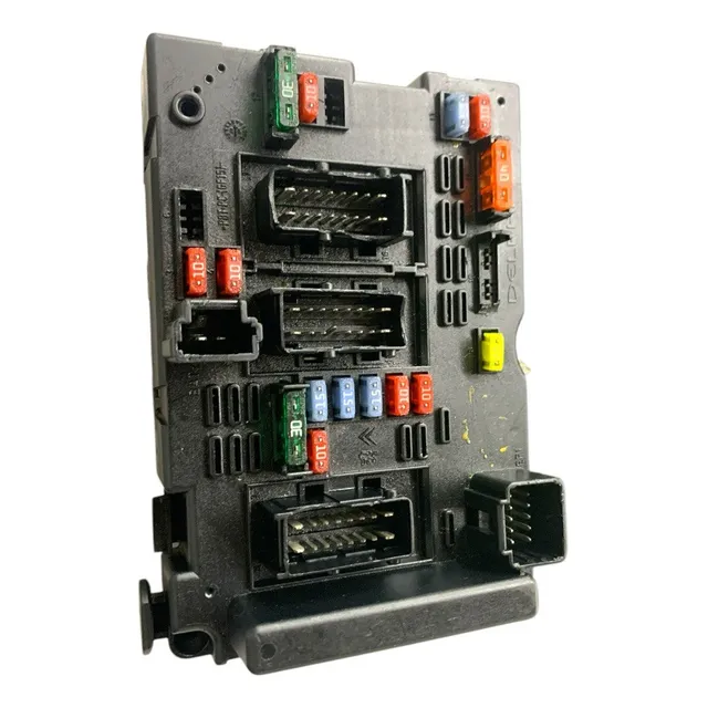 Caixa Fusível Bsm Citroen C3 C5 C8 Xsara Picasso Berlingo