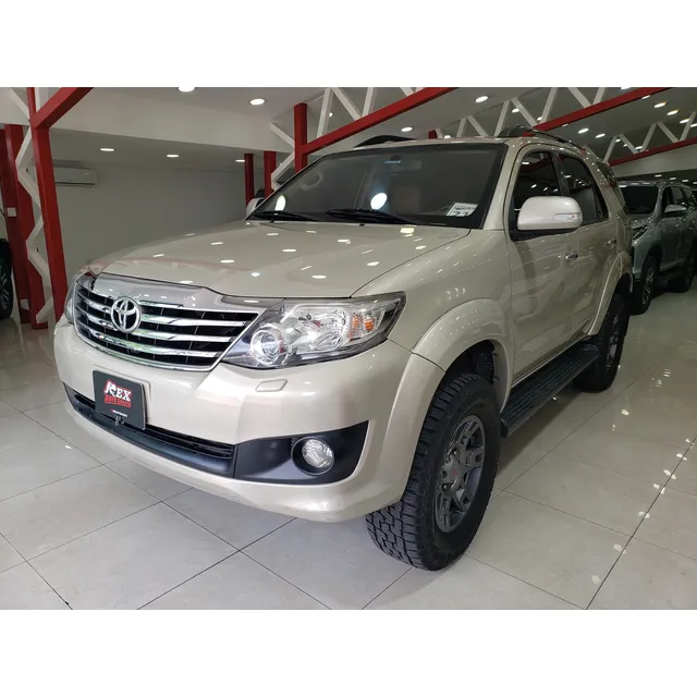 Toyota Fortuner Sr