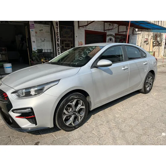 Kia Forte 2.0 Lx Mt