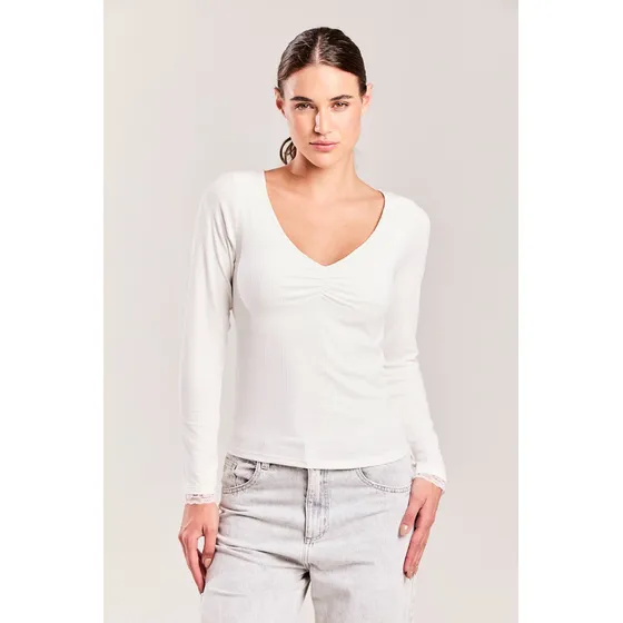 Remera Off White Koxis Mujer 25