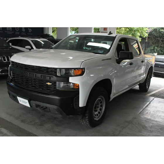 Chevrolet Silverado 5.4 2500 Doble Cabina Ls 4x4 At