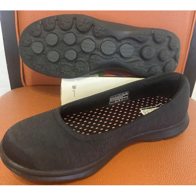 Skechers Gostep Dama Talla 37 Usados Color Negro