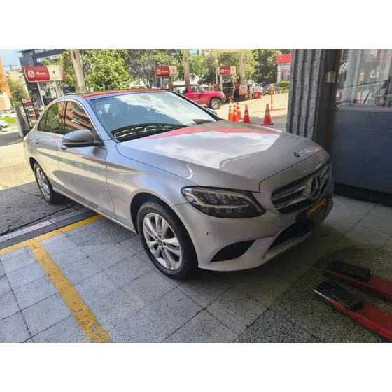 Mercedes-benz C 180 1.6 Avantgarde