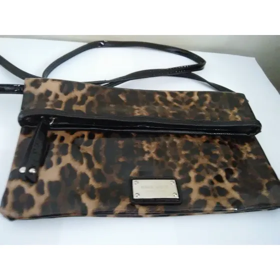 Cartera Nine West Con Sus Etiquetas De Originalidad