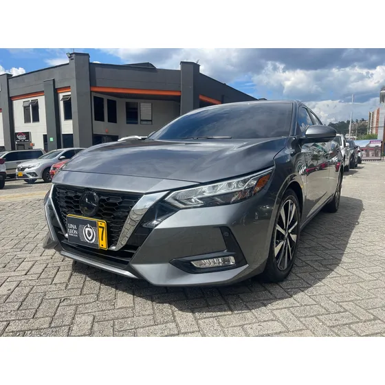 Nissan Sentra 2.0 Advance