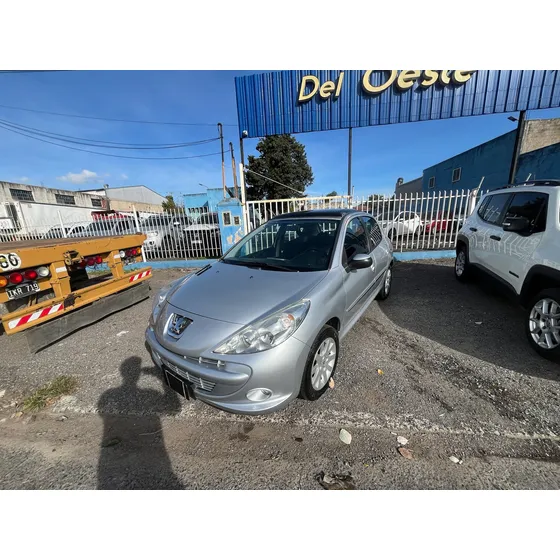 Peugeot 207 1.6 Feline 106cv