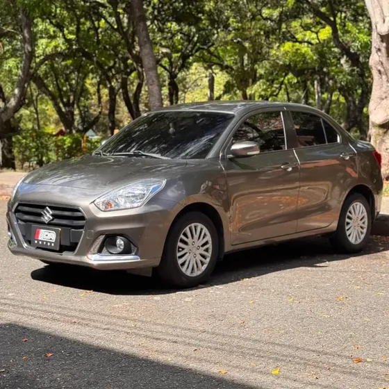 Suzuki Swift 2023 1.2 Dzire At