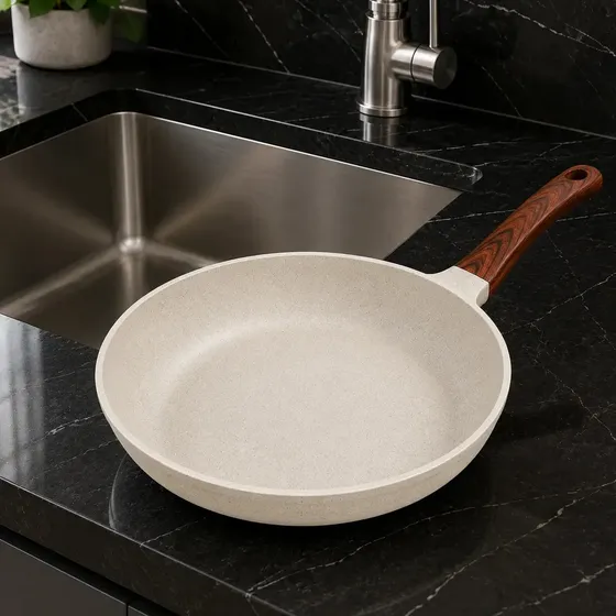 Frigideira Cerâmica Antiaderente 24cm Indução Cooktop Fogão a Gás Não Gruda Sem Óleo Cor Creme