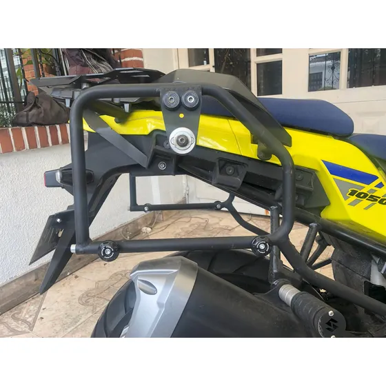 V Strom Xt