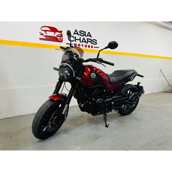 Benelli Leoncino 500 2020