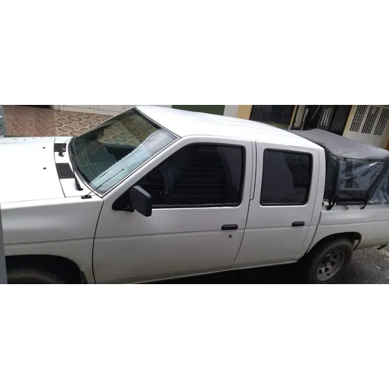 Nissan D21 2.4 4x2