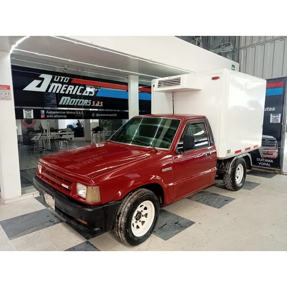 Mazda B2000 2.0 B2000