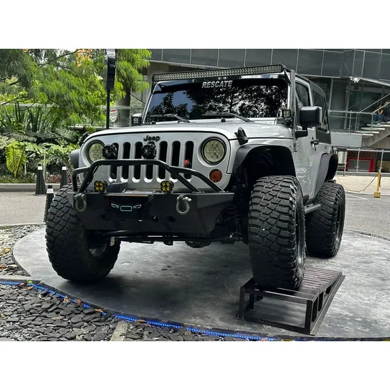 Jeep Wrangler 3.8 Sport