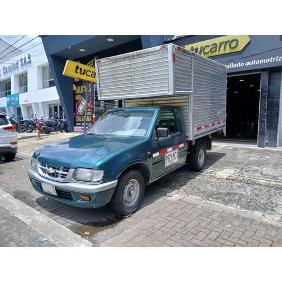 Chevrolet Luv 2.2