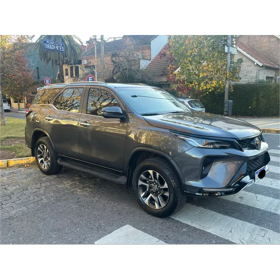 Toyota Sw4 2.8 Srx 204cv 4x4 7as At