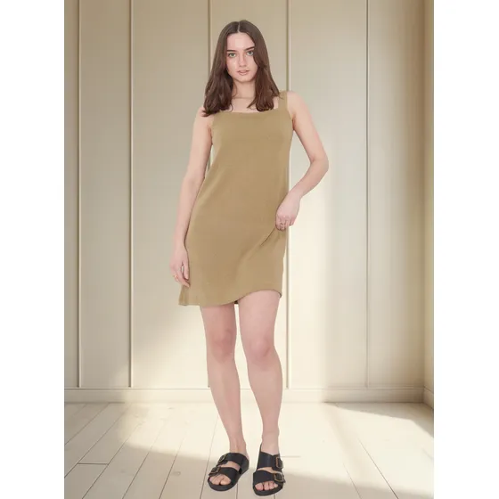 Vestido Corto De Escote Cuadrado Verbena